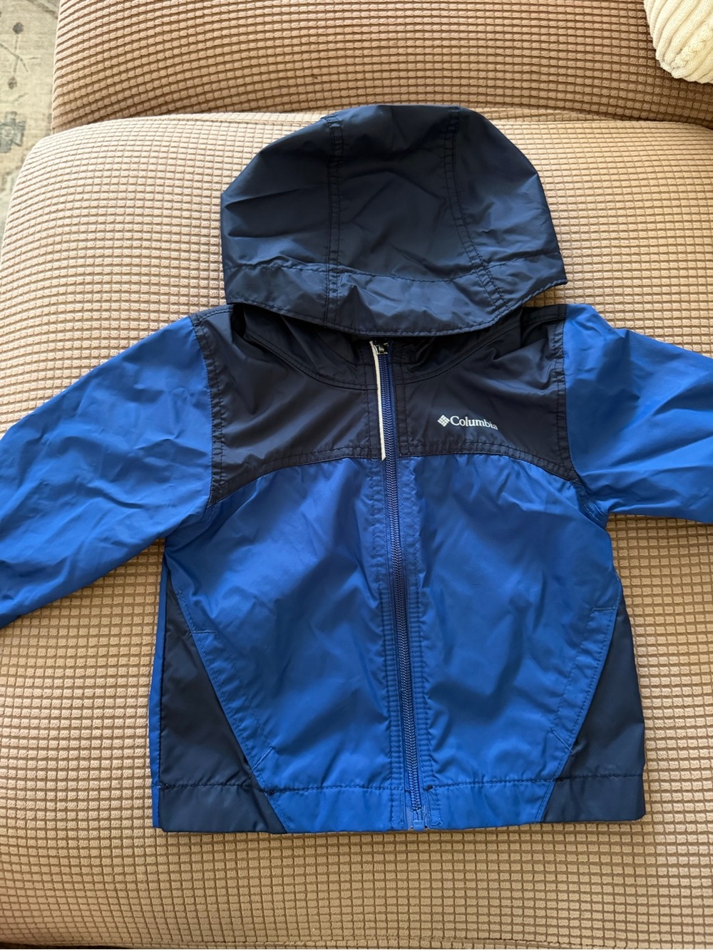 Columbia Kids Blue and Navy Hooded Rain Jacket